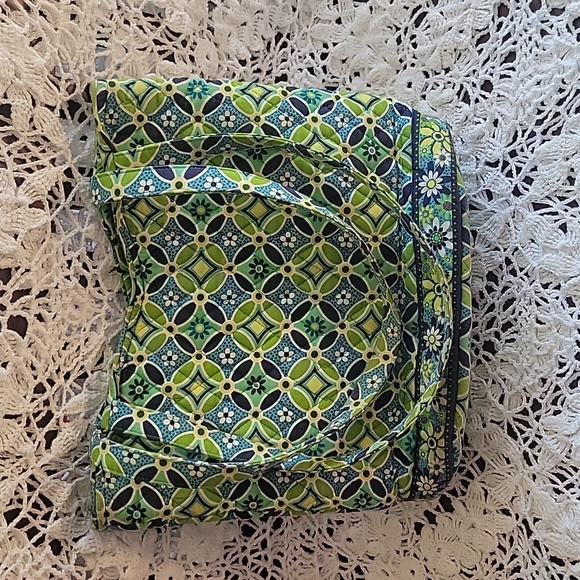 Vera Bradley Purse - Picture 2 of 6